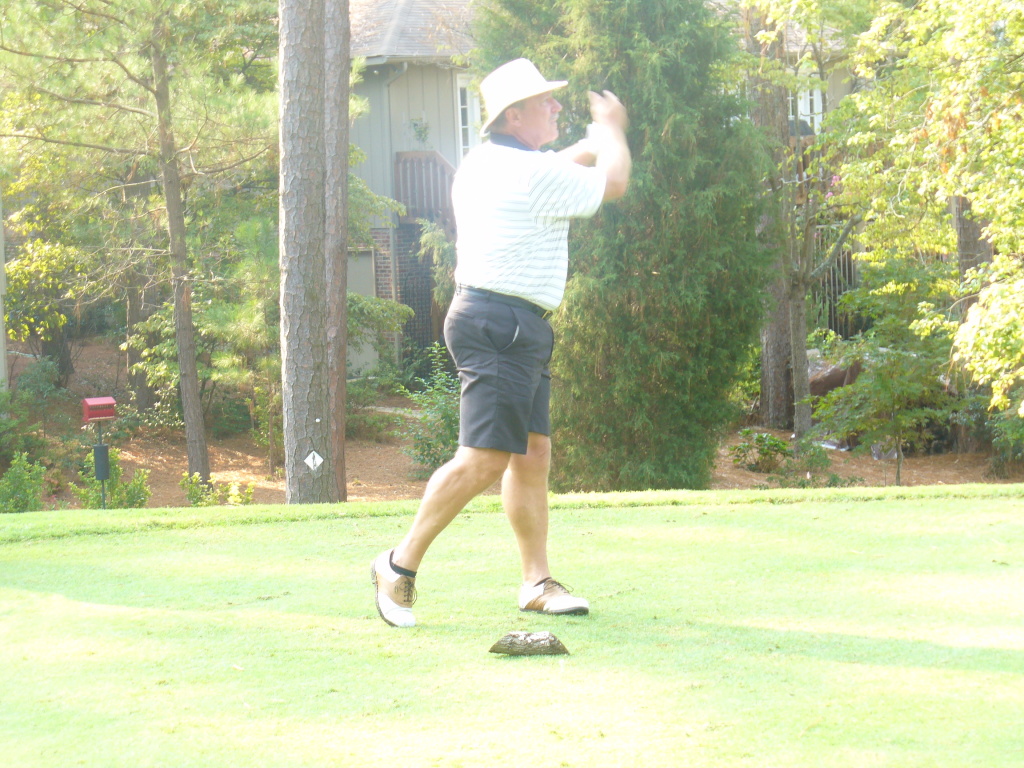 2007/09(Sept)/02(Pinehurst-Rossie-Camera)/1024x768_2006-09-28 16-08-52.JPG
